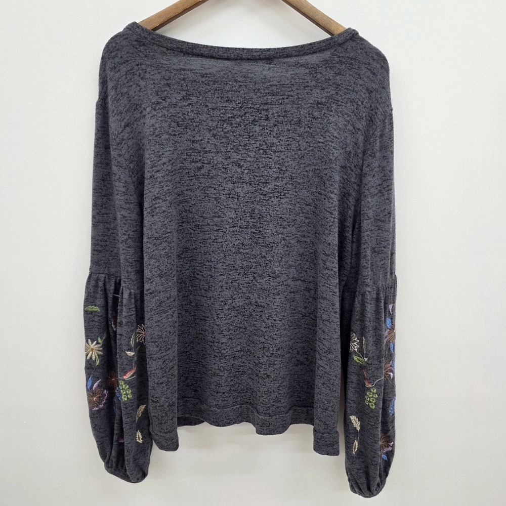 Time and Tru Womens XXL Charcoal Floral Embroidered Balloon Sleeve Knit Top - Picture 2 of 13